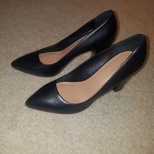 Black Leather Tahari Heels